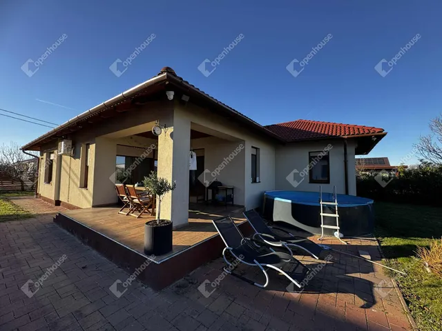 Eladó ház Csákvár 100 nm