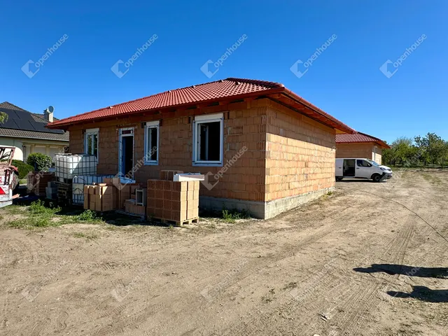 Eladó ház Pátka 107 nm