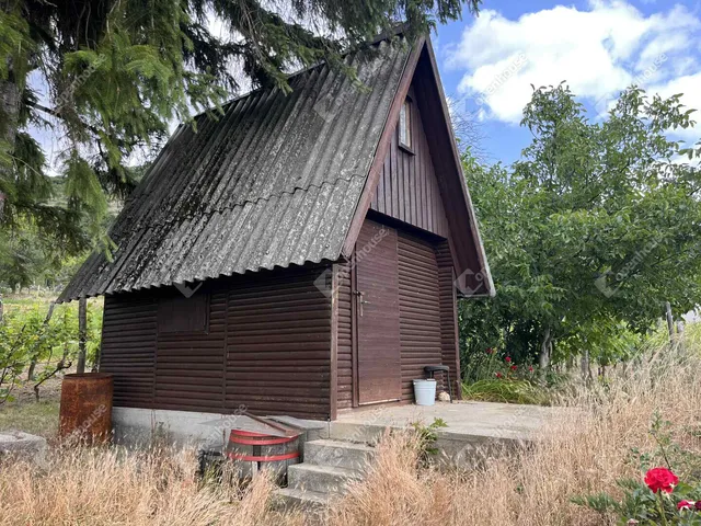 Eladó telek Csákberény 1600 nm