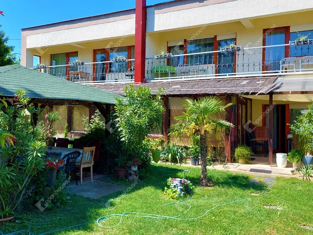 Eladó kereskedelmi és ipari ingatlan Zamárdi 752 nm