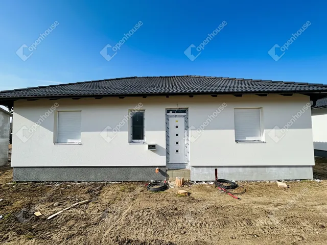 Eladó ház Székesfehérvár, Maroshegy 106 nm