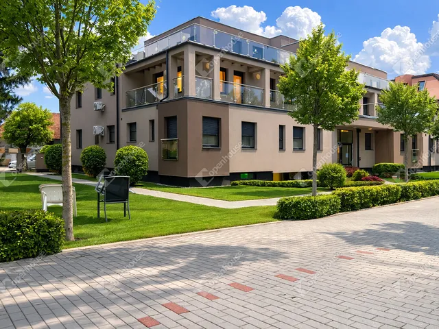 Eladó lakás Székesfehérvár 70 nm