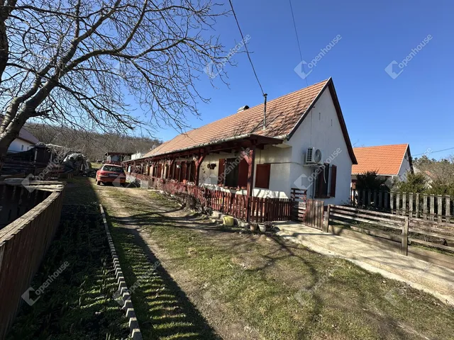 Eladó ház Gánt 100 nm