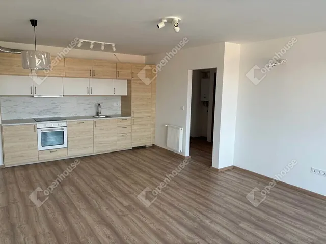 Kiadó lakás Székesfehérvár, Maroshegy 53 nm