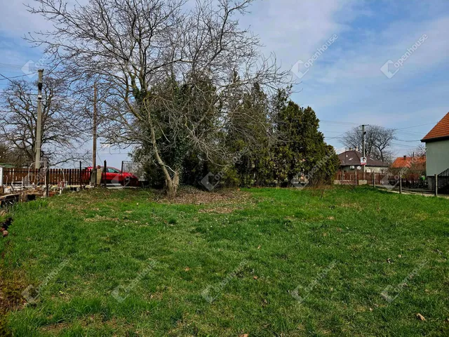 Eladó telek Kápolnásnyék 1229 nm