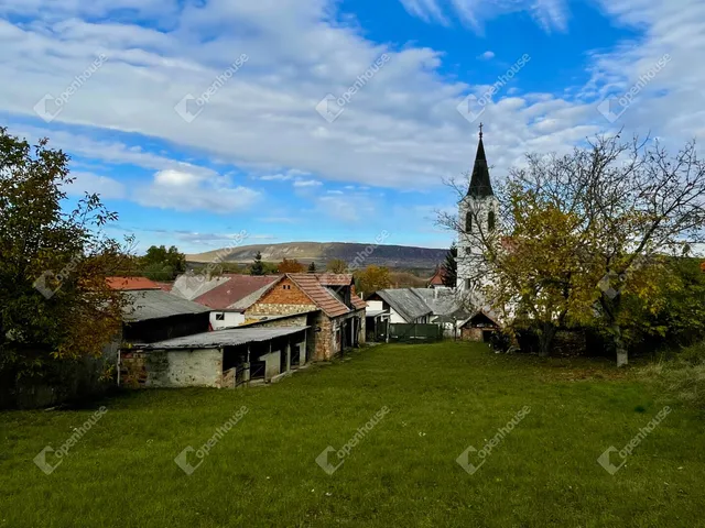 Eladó ház Bodajk 76 nm