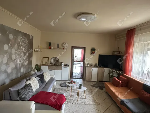 Eladó ház Lovasberény 140 nm