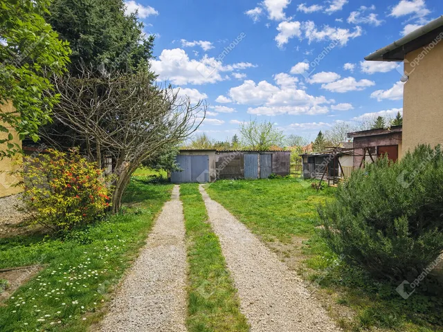 Eladó ház Sárszentmihály 72 nm