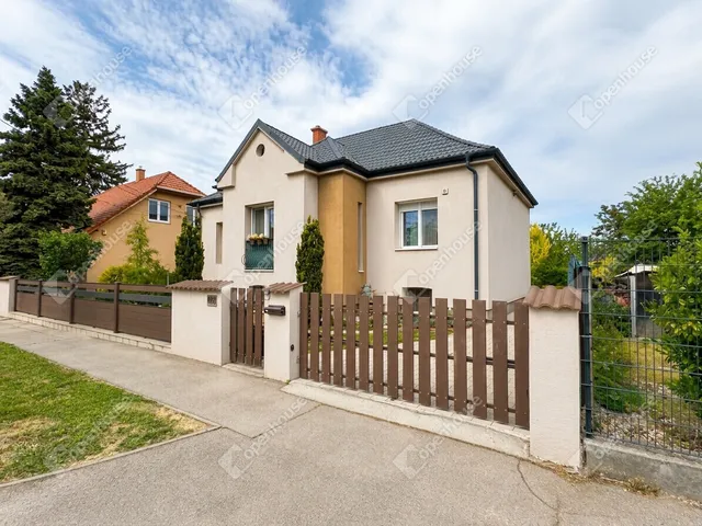 Eladó ház Székesfehérvár 125 nm