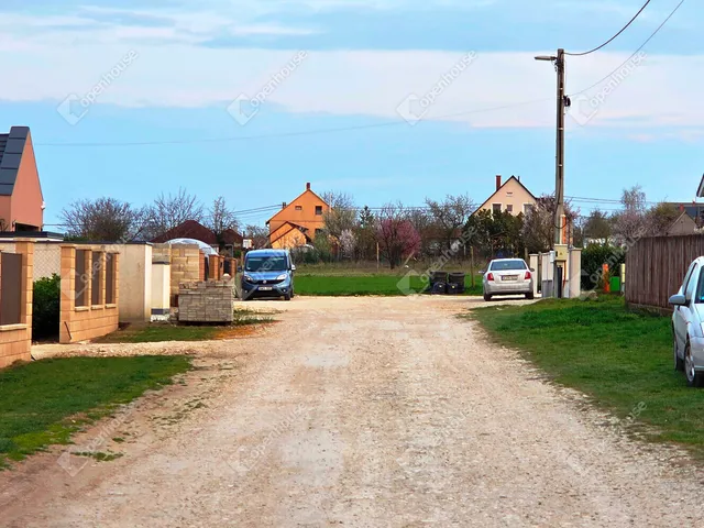 Eladó telek Sárszentmihály 6610 nm