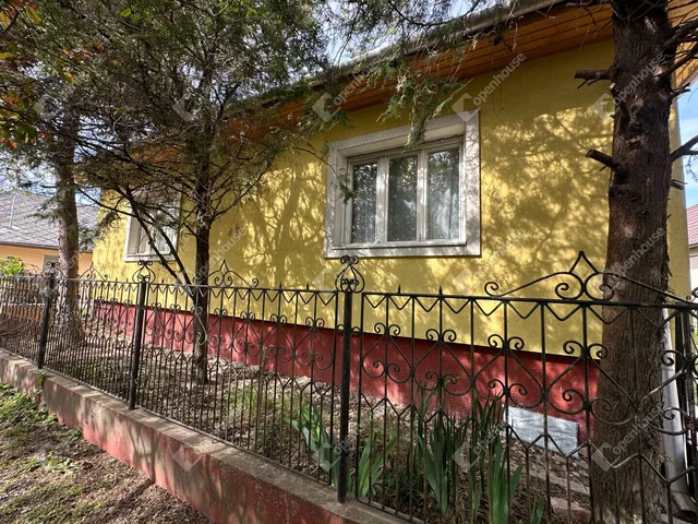Eladó ház Csákvár 120 nm