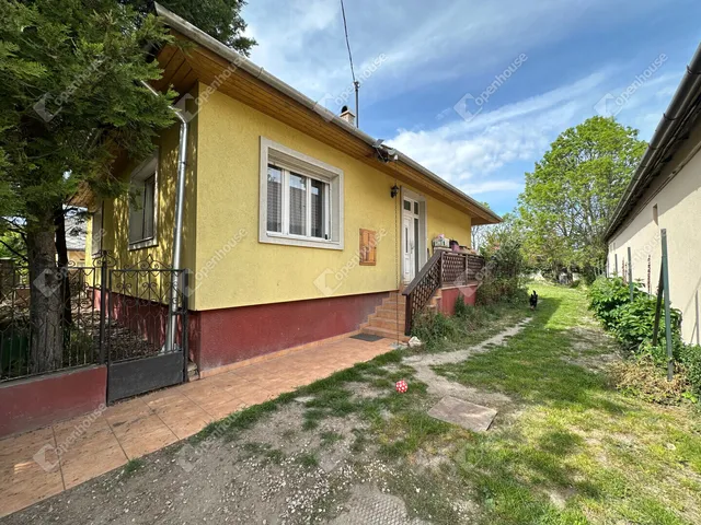 Eladó ház Csákvár 120 nm