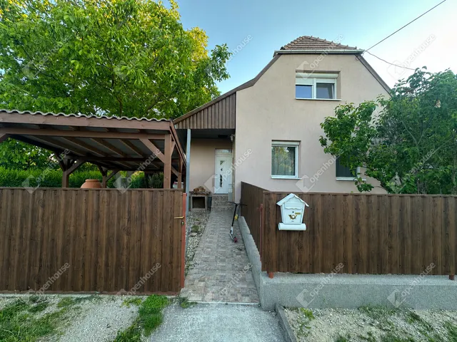 Eladó ház Csákvár 113 nm
