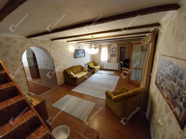 Eladó ház Velence 221 nm