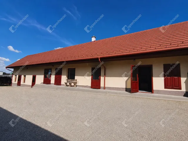 Eladó ház Lovasberény 136 nm