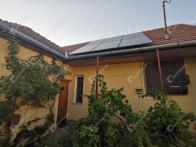 Eladó ház Székesfehérvár, Maroshegy 90 nm