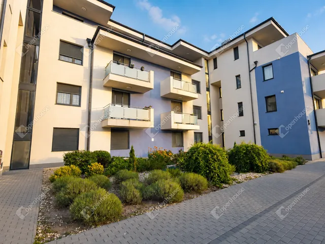 Eladó lakás Székesfehérvár, Maroshegy 68 nm