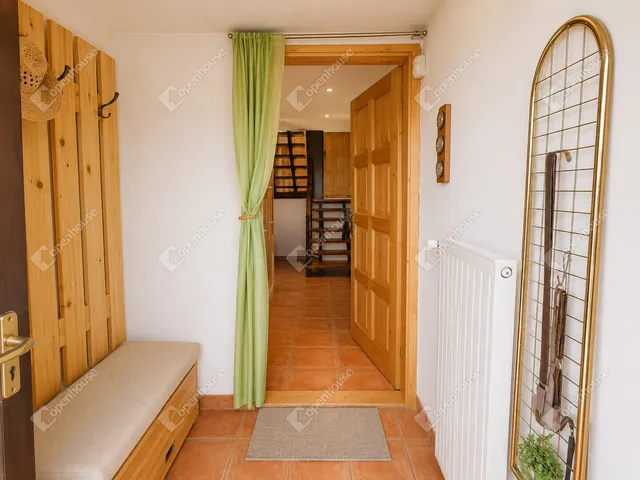 Eladó lakás Székesfehérvár, Öreghegy 120 nm