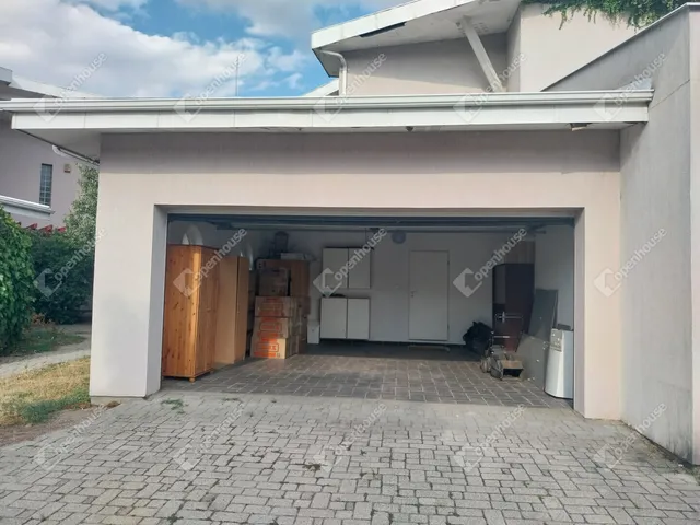 Eladó ház Székesfehérvár, Öreghegy 150 nm