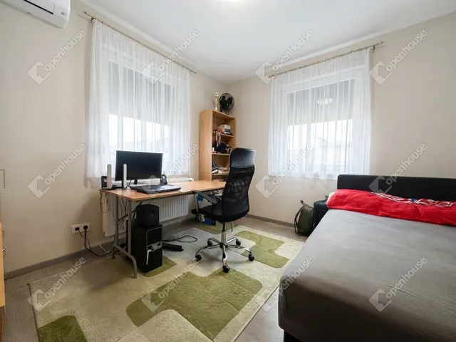 Eladó ház Székesfehérvár, Maroshegy 116 nm