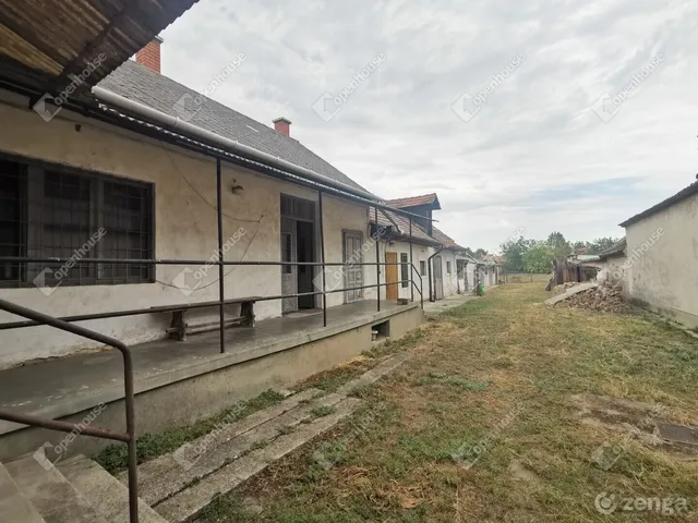 Eladó ház Székesfehérvár 110 nm
