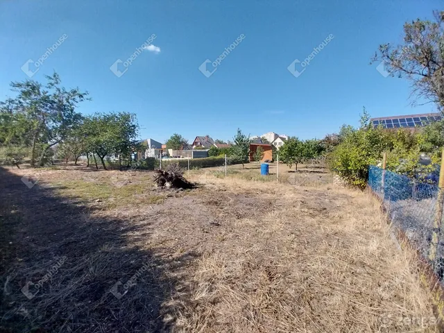 Eladó telek Székesfehérvár, Tóváros 958 nm