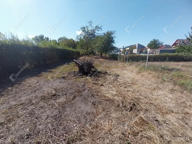 Eladó telek Székesfehérvár, Tóváros 958 nm