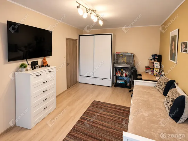 Eladó lakás Székesfehérvár, Tóváros 49 nm
