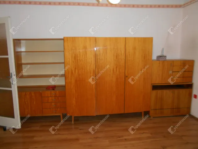 Eladó ház Jászapáti 90 nm