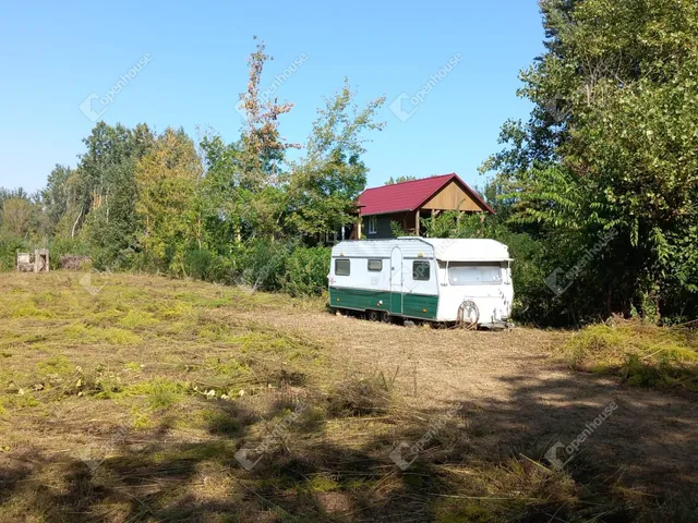 Eladó telek Nagykörű 3950 nm