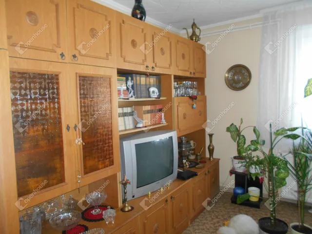 Eladó ház Jászapáti 75 nm