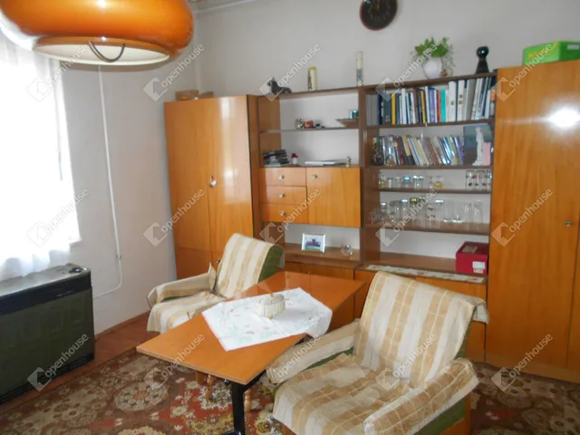 Eladó ház Jászapáti 80 nm