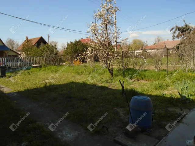 Eladó ház Cserkeszőlő 34 nm