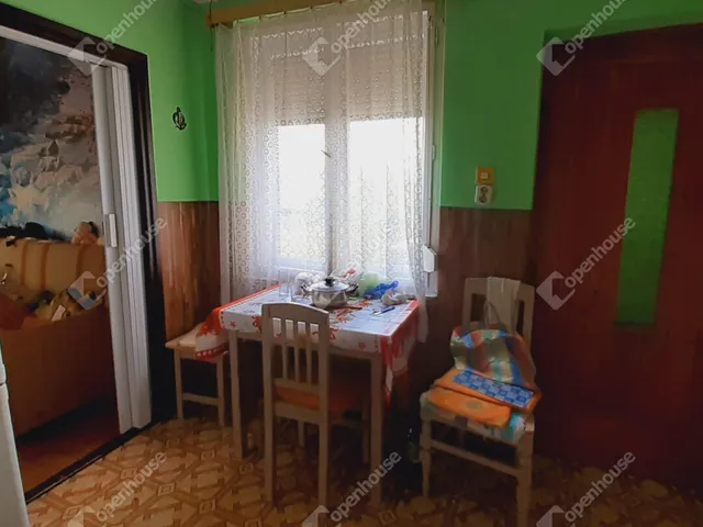 Eladó ház Szelevény 88 nm