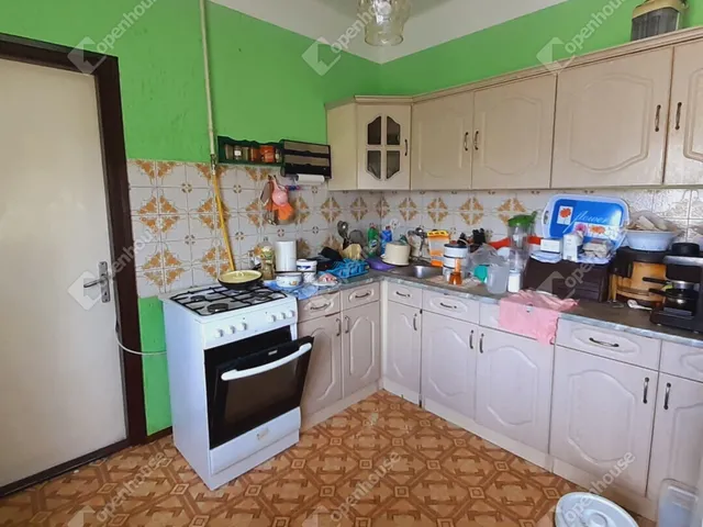 Eladó ház Szelevény 88 nm