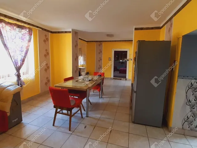 Eladó ház Cserkeszőlő 70 nm
