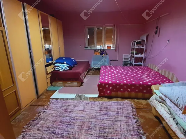 Eladó ház Cserkeszőlő 70 nm