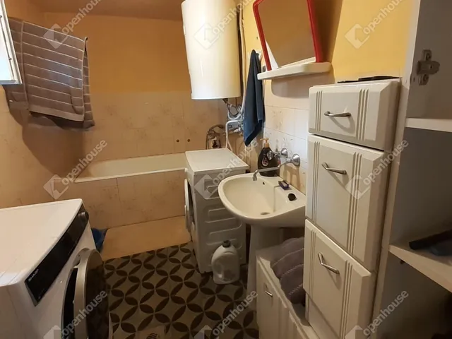 Eladó ház Csépa 98 nm