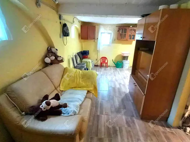 Eladó telek Nagykörű 1125 nm