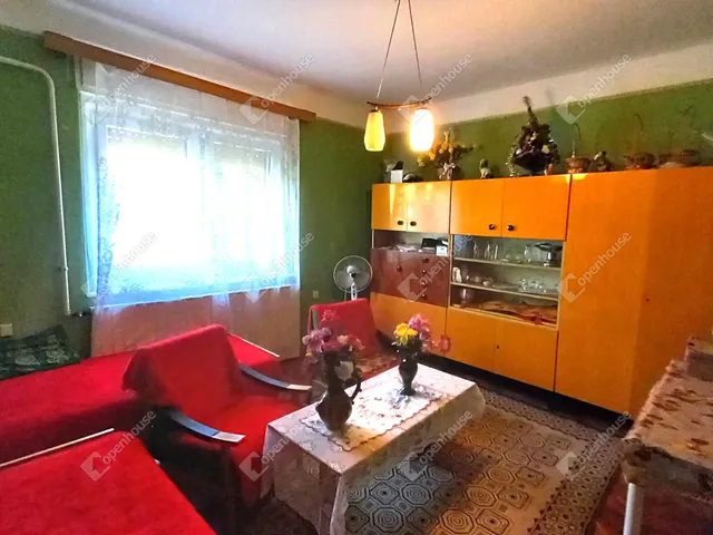 Eladó ház Kőtelek 87 nm