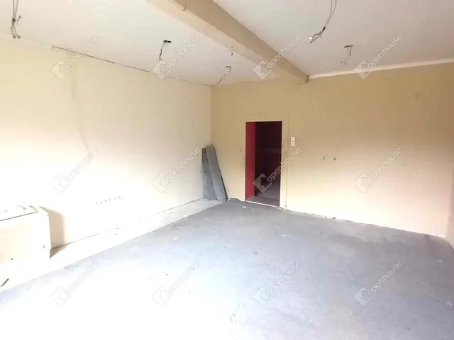 Eladó ház Besenyszög 82 nm