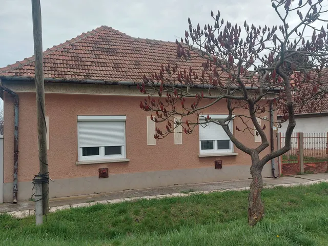 Eladó ház Csorvás 96 nm