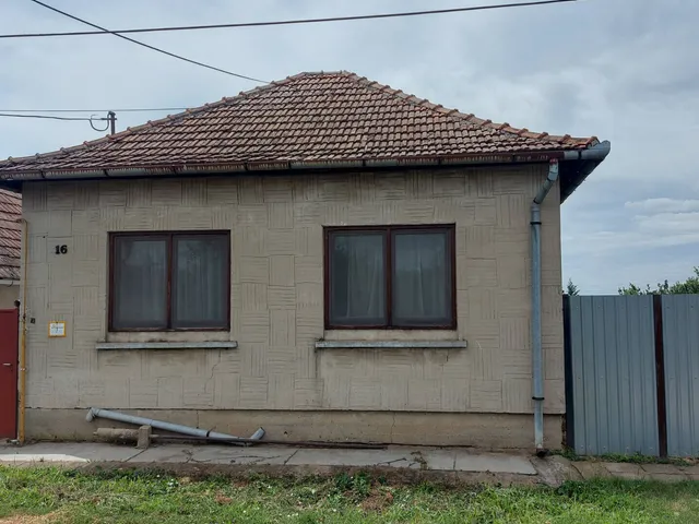 Eladó ház Medgyesegyháza 125 nm