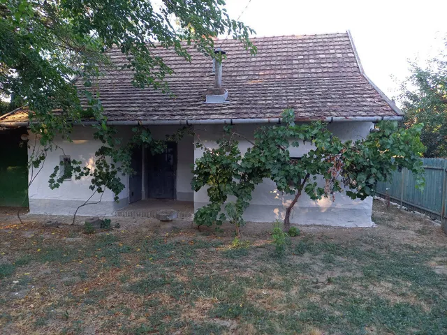 Eladó ház Nagykörű 37 nm