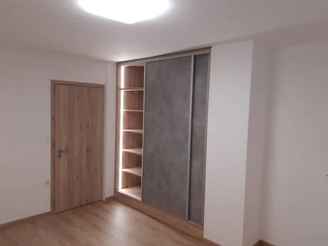 Eladó lakás Szolnok 72 nm