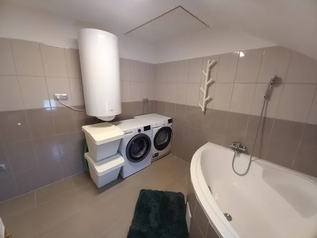 Eladó ház Tiszapüspöki 97 nm