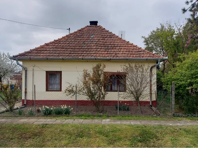 Eladó ház Békéscsaba 85 nm