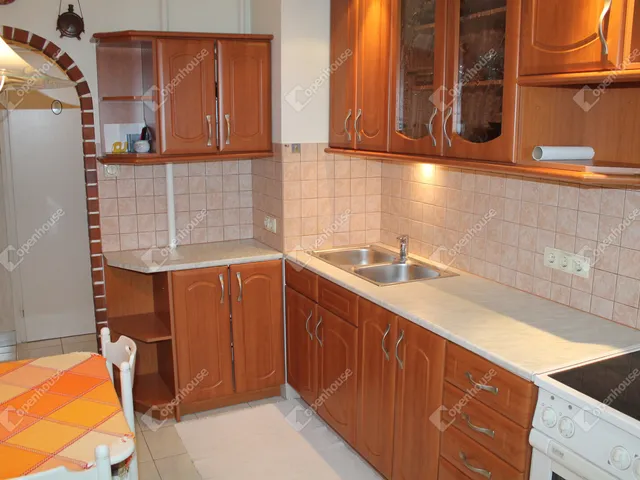 Eladó lakás Kőszeg, Lakótelep 50 nm
