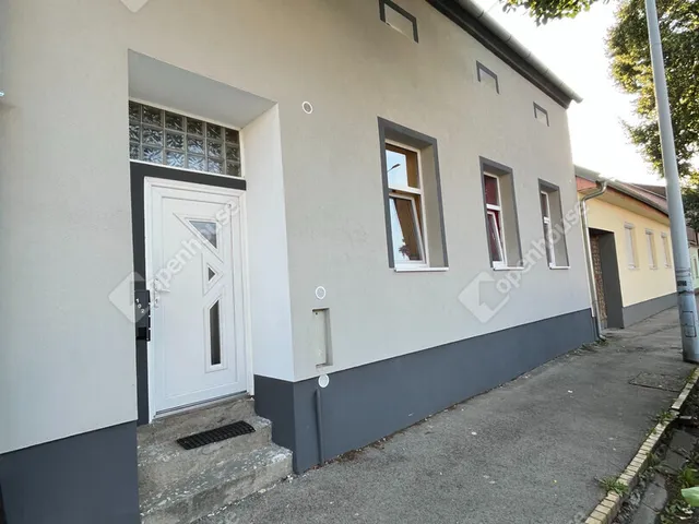 Eladó ház Kőszeg, Belváros 135 nm