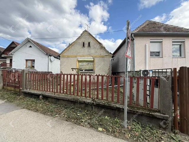 Eladó ház Sárvár 48 nm